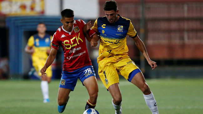 Unión Española y Everton se ven las caras urgidos por una victoria