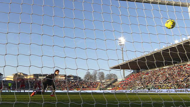 Pablo Galdames sumó minutos en derrota de Cremonese ante Lecce