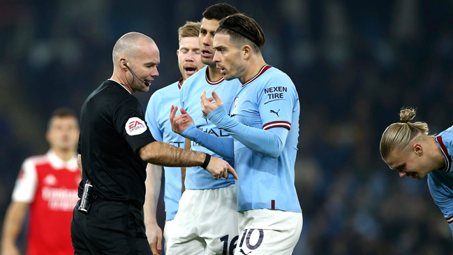 Descenso, resta de puntos y multas: Los castigos que arriesga Manchester City en Inglaterra