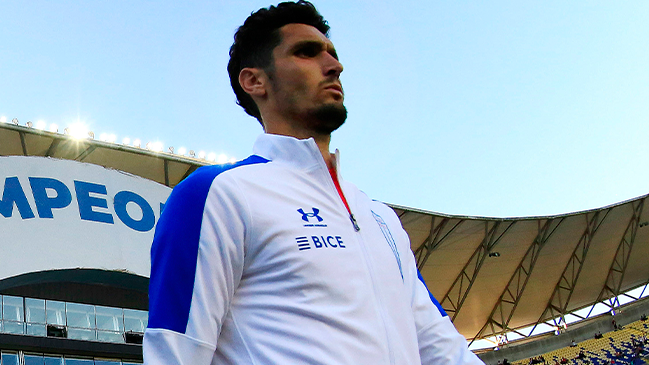 Dituro sobre el Santa Laura: Es una falta de respeto jugar en una cancha así