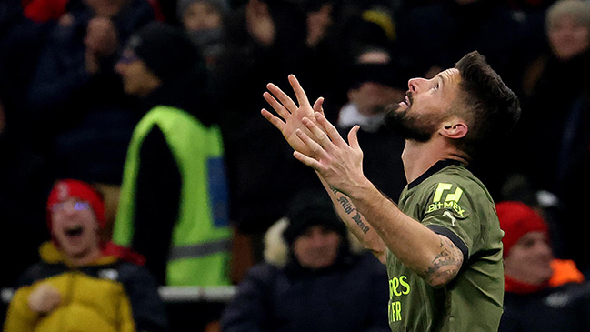 De la mano de Giroud, AC Milan ganó por la mínima a Torino en la Serie A