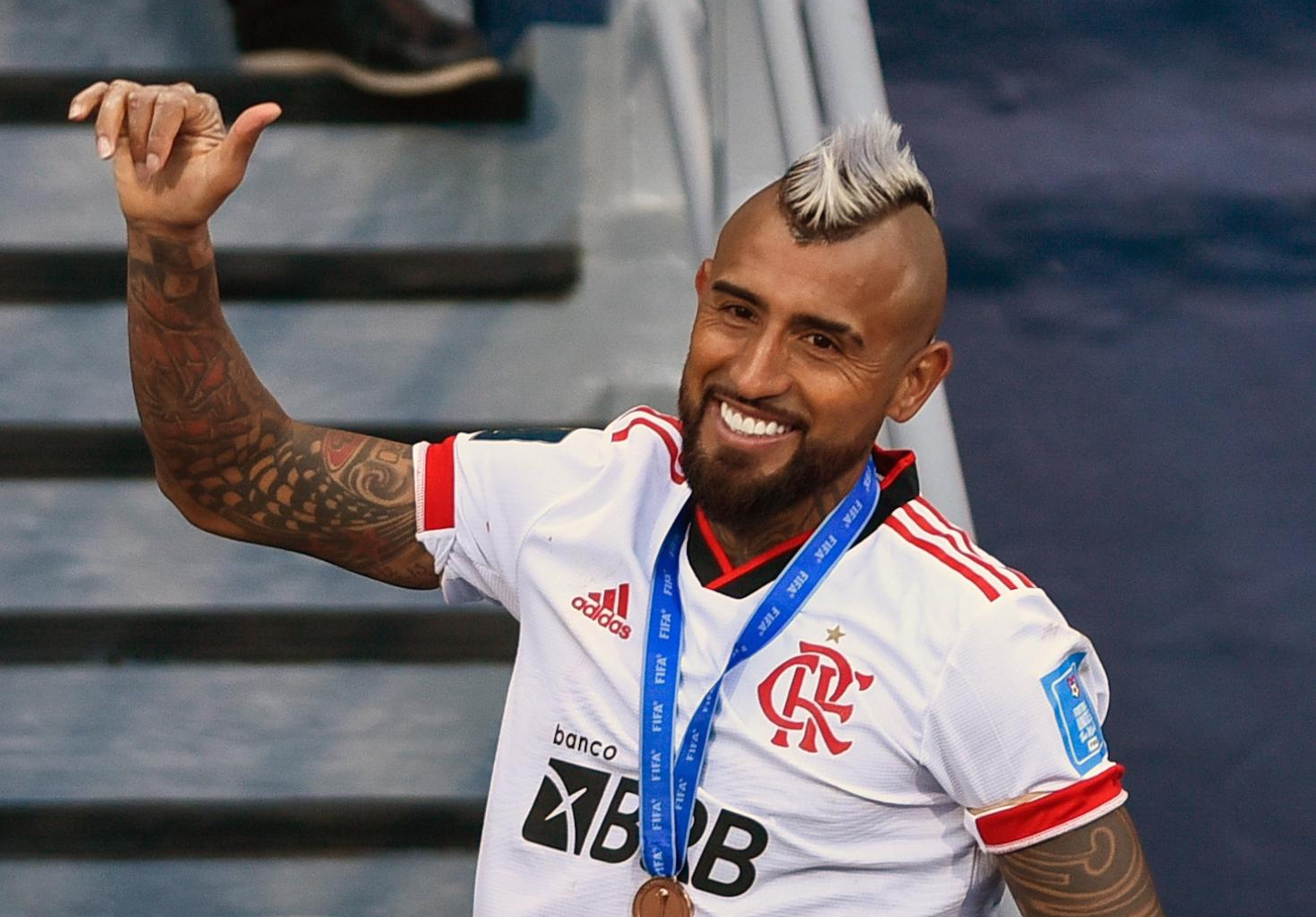 Prensa brasileña destacó desempeño de Vidal ante Al Ahly: Aprovechó la oportunidad