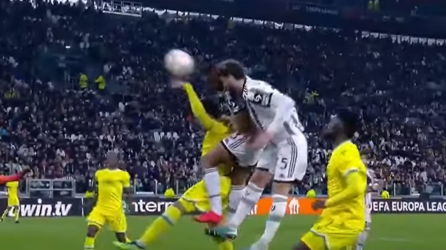 Juventus reclamó con todo un supuesto penal en el epílogo contra Nantes en la Europa League