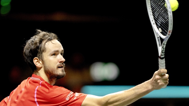 Medvedev despachó a Auger-Aliassime y se instaló en semifinales del ATP de Rotterdam