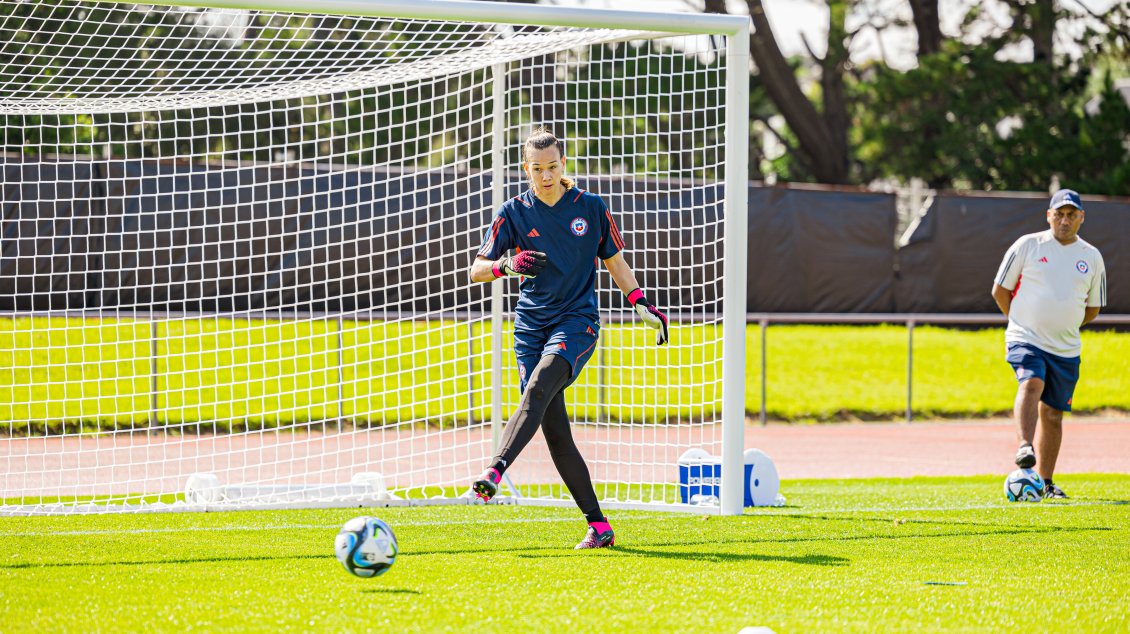 La Roja tuvo su primera práctica pensando en Haití para el repechaje del Mundial Femenino