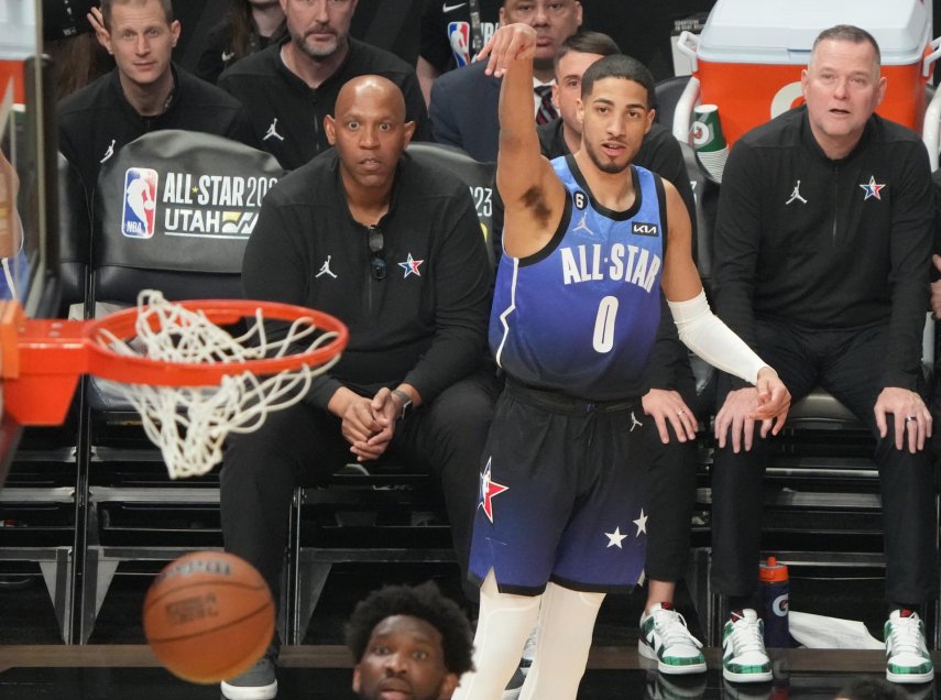 El Team Giannis se impuso al Team LeBron en una exhibición ofensiva