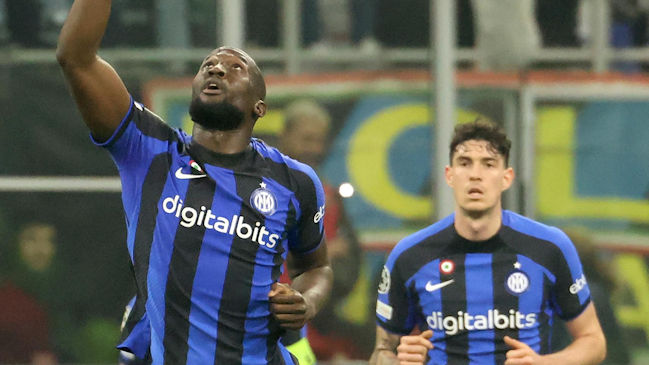 Lukaku salió desde la banca para darle una victoria clave a Inter de Milán sobre Porto