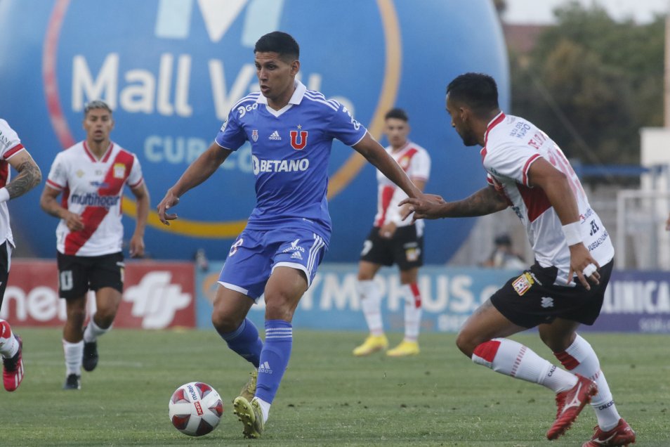La U abrochó su tercer triunfo consecutivo al imponerse a Curicó en La Granja