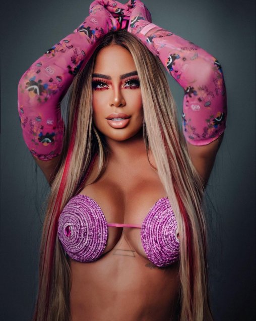 Hermana de Neymar cautivó con sus looks en el carnaval de Río de Janeiro