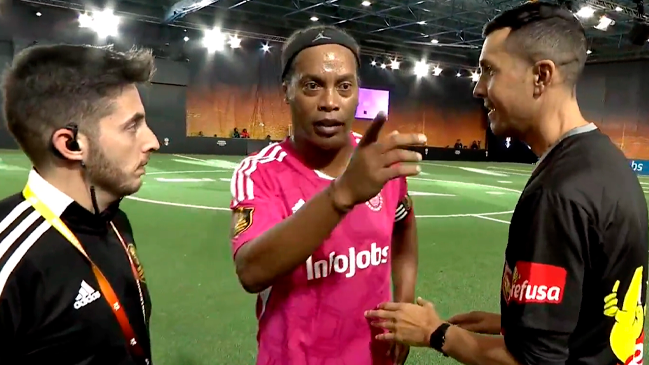 Ronaldinho rechazó ejecutar un penal en la Kings League: Que corra otro