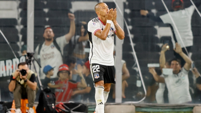 Benegas marcó de penal el empate parcial de Colo Colo ante Coquimbo