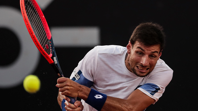 Bernabé Zapata se retiró por lesión del ATP de Santiago