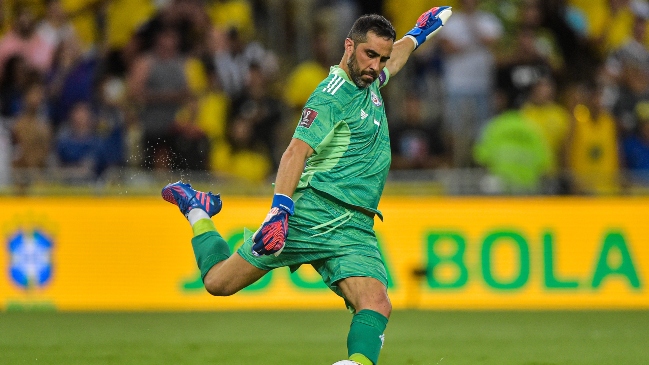 ¿Por quiénes votaron Claudio Bravo y Eduardo Berizzo en el The Best?