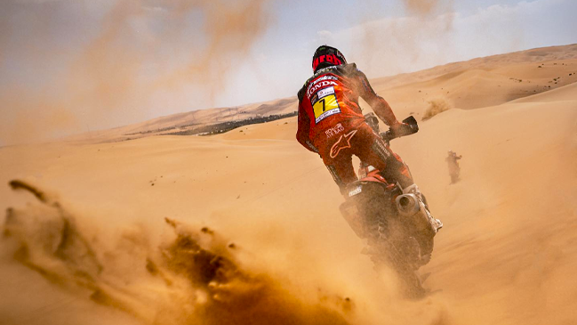 Pablo Quintanilla se retiró del Abu Dhabi Desert Challenge por problemas mecánicos