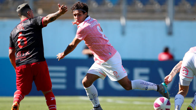 La UC quiere mantener su liderato exclusivo ante un Ñublense que busca volver al triunfo