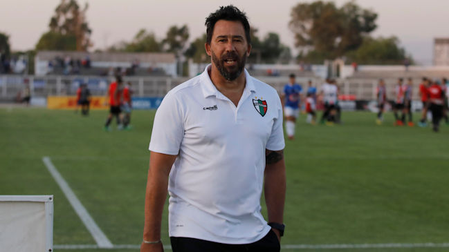 Pablo Sánchez: No era correcto meternos atrás después de la expulsión porque quedaba partido