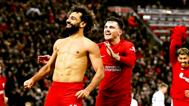 Salah se alzó como el máximo goleador de Liverpool en Premier League en la paliza sobre el United