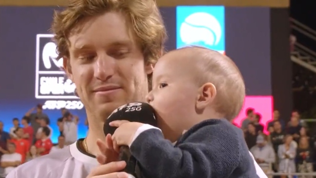 Ternura máxima: Hijo de Nicolás Jarry fue protagonista de entrevista tras ser campeón
