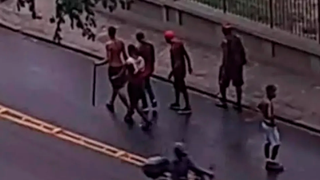 Falleció uno de los heridos en brutal pelea entre hinchas de Flamengo y Vasco