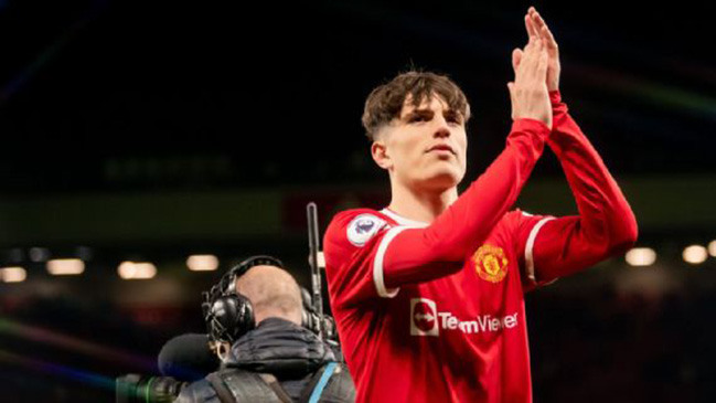 Alejandro Garnacho se disculpó luego de la humillante goleada ante Liverpool