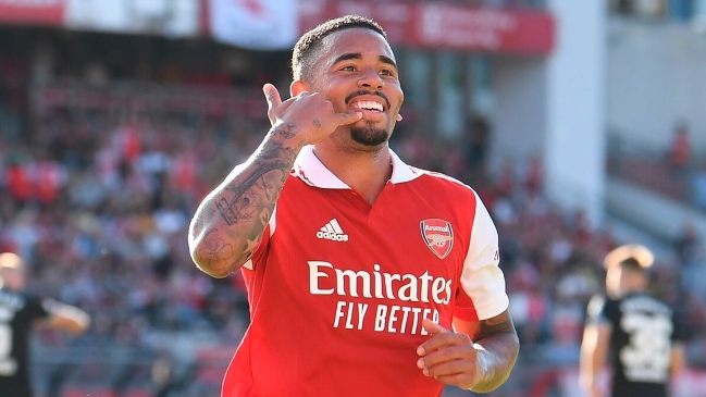 Gabriel Jesús volvió a los entrenamientos de Arsenal tras lesionarse en el Mundial