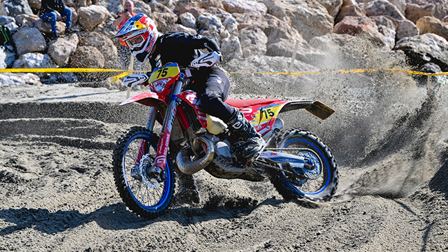 Benjamín Herrera arrancó con gran repunte el Campeonato Italiano de Enduro