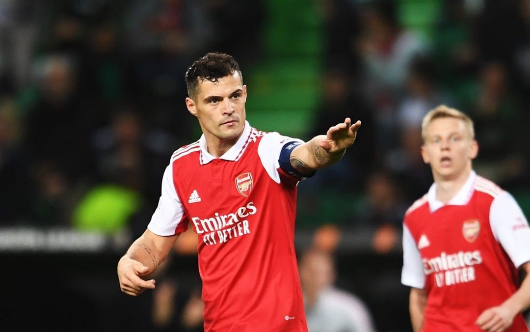 Europa League: Un autogol salvó a Arsenal en el empate ante Sporting en Lisboa