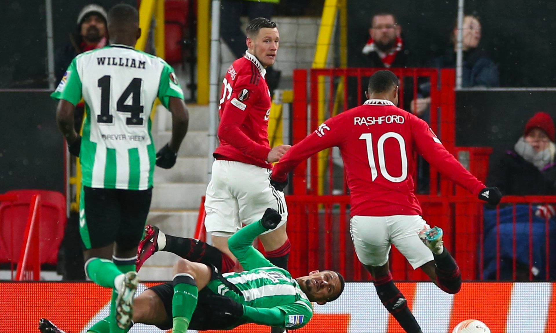 El balazo de Rashford en Manchester United para superar a Bravo y golpear a Betis