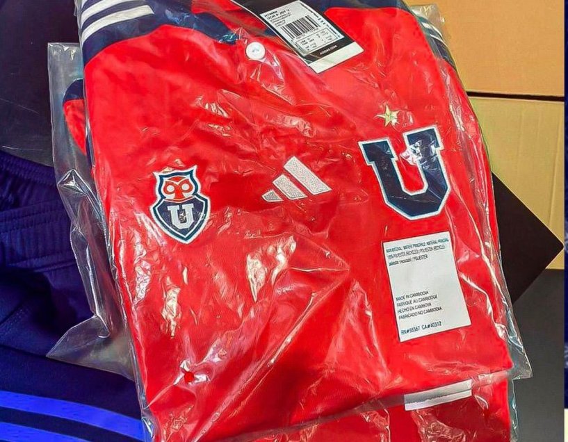¿Se acabó el blanco? Se filtró posible camiseta alternativa de Universidad de Chile