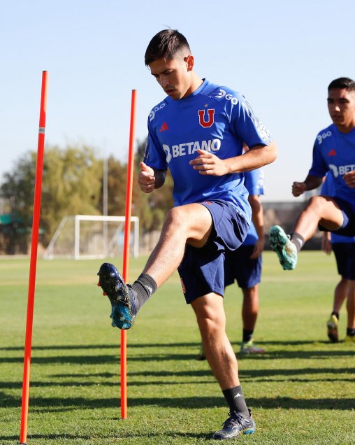 Con “optimismo y fe”: La U cumplió con su práctica de este viernes con miras al Superclásico