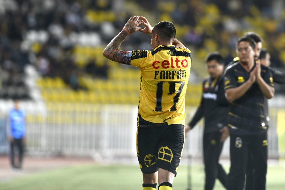 Rubén Farfán y Luciano Cabral guiaron el triunfo de Coquimbo sobre Cobresal