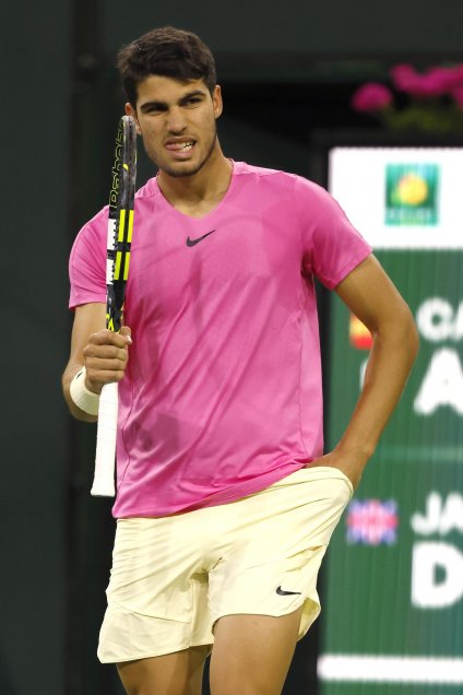 Carlos Alcaraz aprovechó el retiro de Draper para avanzar en Indian Wells