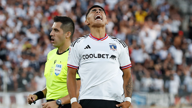 Piden que Jordhy Thompson sea apartado del plantel de Colo Colo por golpear a una mujer