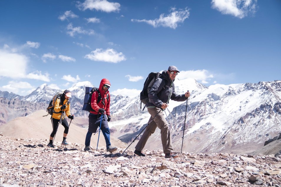 Fundación DeporteLibre hizo expedición al volcán Tupungato para definir ubicación de un refugio