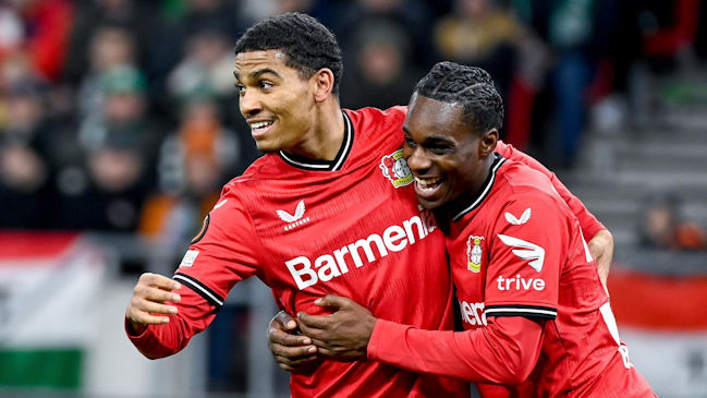 Bayer Leverkusen de Charles Aránguiz tumbó a Ferencvaros y avanzó en Europa League