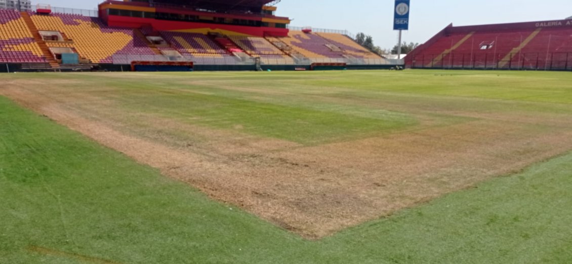 Así está la cancha del Estadio Santa Laura tras el concierto de Los Bunkers