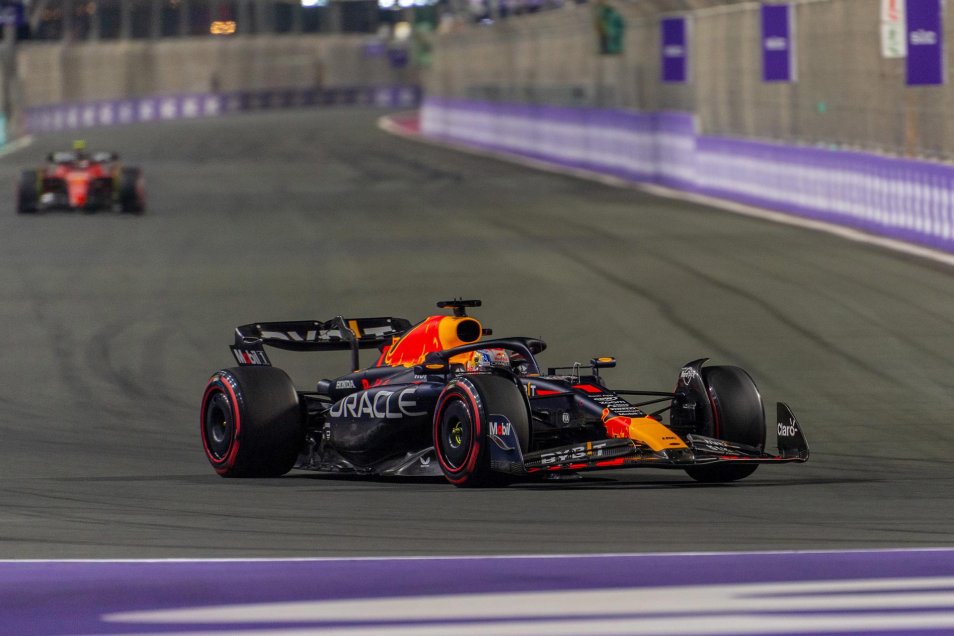 “Checo” Pérez fue el más rápido y Verstappen tuvo problemas en la qualy del GP de Arabia