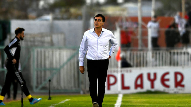 Gustavo Quinteros y suplencia de Falcón: Acá no hay un jugador que nos mejore todo el equipo