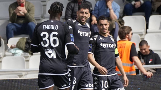 Guillermo Maripán vio acción en victoria de Monaco en la Ligue 1