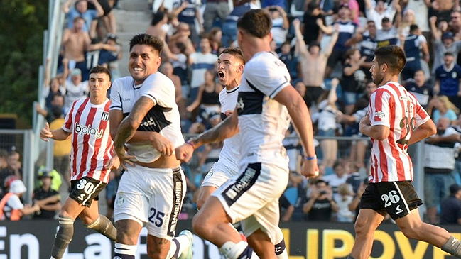 Emociones a mil: Gimnasia venció luego de 13 años a Estudiantes en el clásico de La Plata