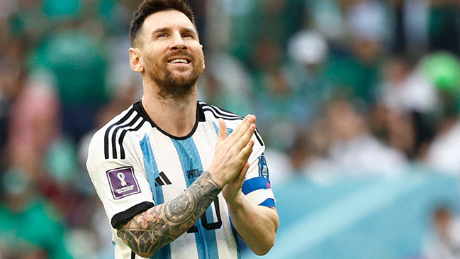 Messi causó gran expectación con su llegada a Argentina
