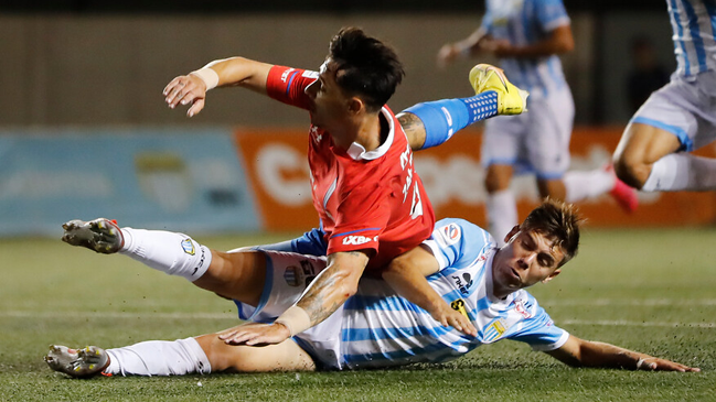 “La Franja”: La UC dejó ir el triunfo ante Magallanes y comparte la punta del torneo