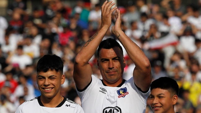 Salen a la venta las últimas entradas para la despedida de Esteban Paredes