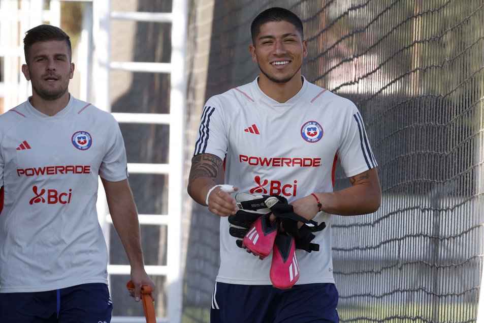 Alexis se sumó a los trabajos de Chile en “Juan Pinto Durán” para el amistoso con Paraguay