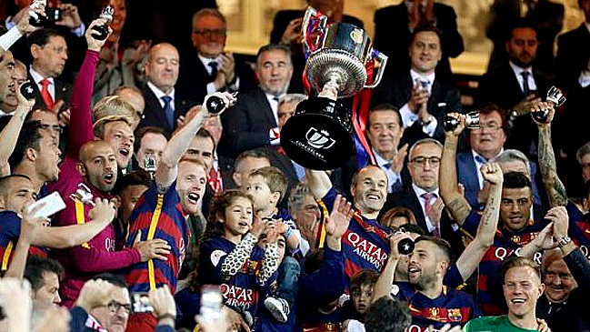 Iniesta: Estoy convencido que FC Barcelona no compró a ningún árbitro