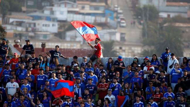 La U está gestionando el ingreso de hinchas a duelo con River
