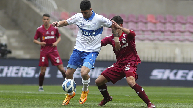 Deportes La Serena y Universidad Católica se miden en un amistoso en La Portada
