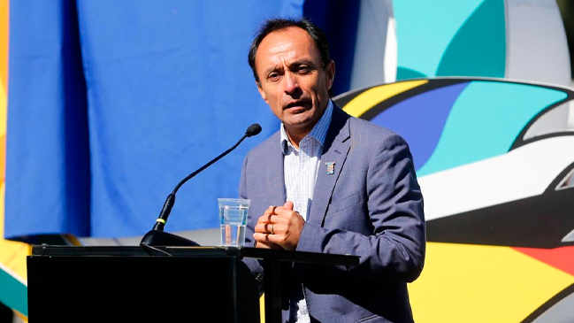 Ministro Pizarro asumió como presidente de la Corporación Santiago 2023