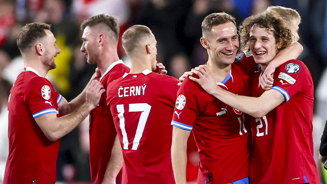 Republica Checa sorprendió tras superar contundentemente a Polonia