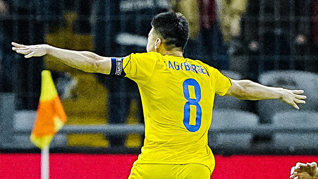 Kazajistán remontó milagrosamente y venció a Dinamarca